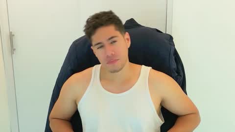 camara110 online show from November 21, 1:47 am