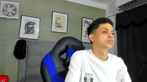 CAMERON online show from April 13, 3:11 am