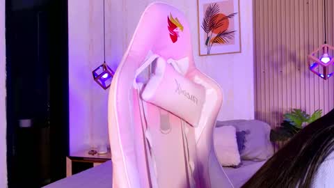 Cameron  online show from February 24, 6:33 pm