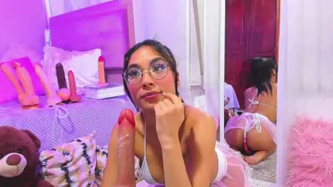 Camila online show from June 24, 2:07 am