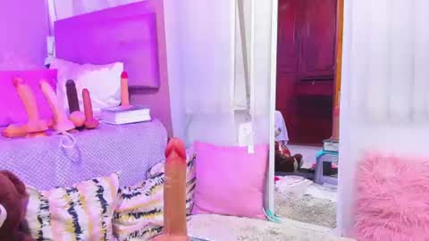 Camila online show from June 25, 5:12 am