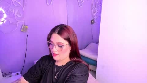 Camila Osorio online show from November 17, 5:04 pm