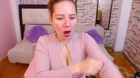 camila online show from March 20, 6:46 pm