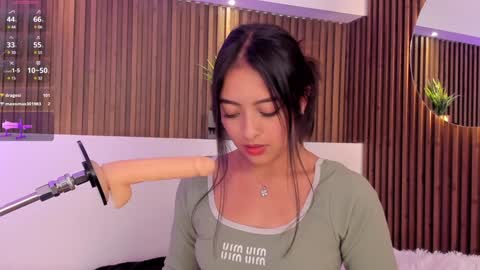 Camila online show from February 1, 12:51 am