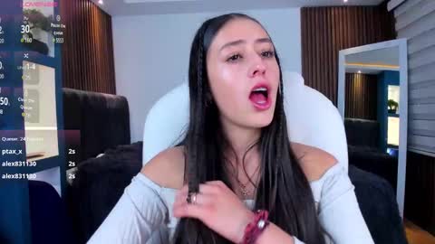 camila_martinez9 online show from March 3, 2:39 pm