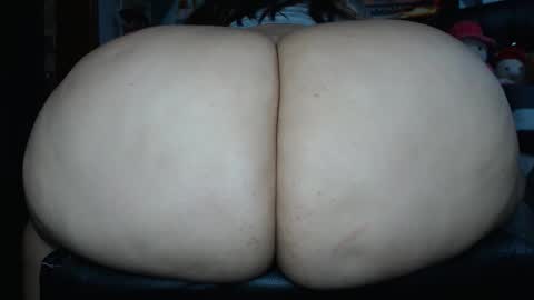 Snapshot of camila_rosess chatting on October 22, 2:30 pm valentinaEpic way Ive been fucked 1515 online show from October 22, 2:30 pm