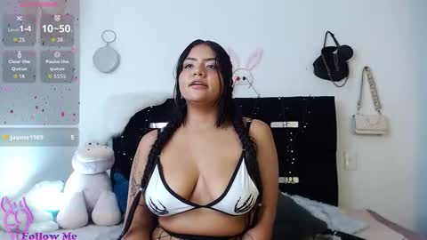 camila_torresss online show from January 14, 7:44 pm