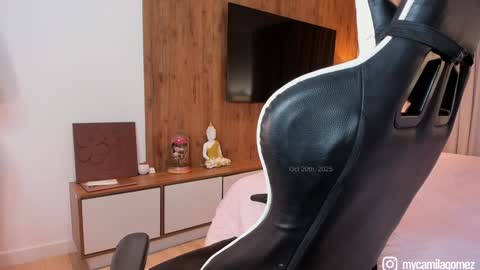 Camila online show from October 20, 11:43 pm