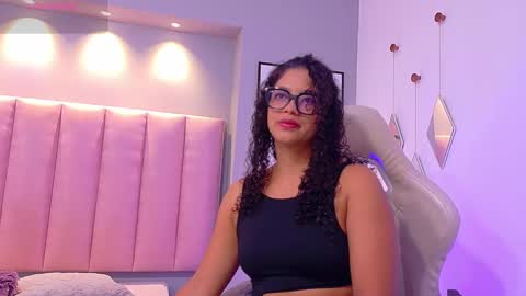 Camila online show from December 1, 12:25 pm