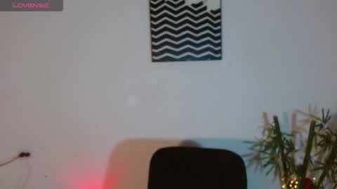 camilaparrisx online show from March 21, 4:51 am