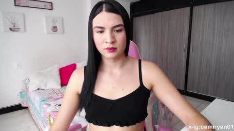 X IGcamiryan01 online show from January 29, 6:39 pm