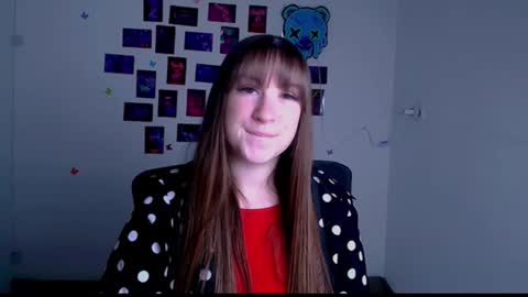 Camilla online show from May 8, 6:52 am