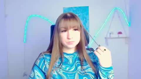 Camilla online show from April 27, 11:41 am