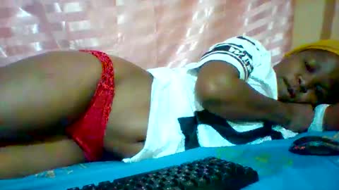 camillah_sweet online show from March 26, 4:40 am