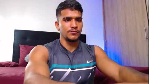 camilo_contre21 online show from September 30, 7:13 pm