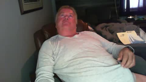 canamanxxx online show from October 5, 2:24 pm