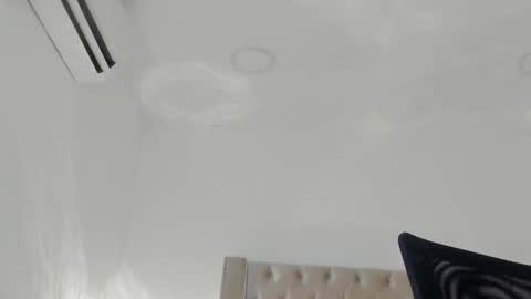 Candie  online show from January 16, 12:25 pm