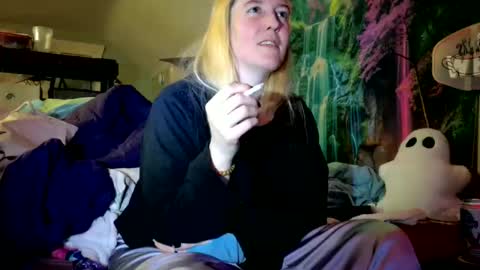 Candi online show from March 26, 2:28 am
