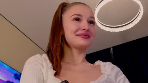 Hey there Im Anna 21 years old online show from June 13, 6:07 pm