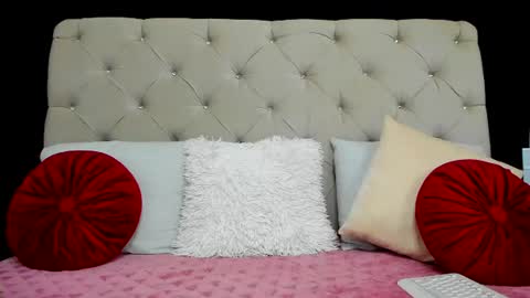 candy_for_you_ online show from July 10, 6:56 pm