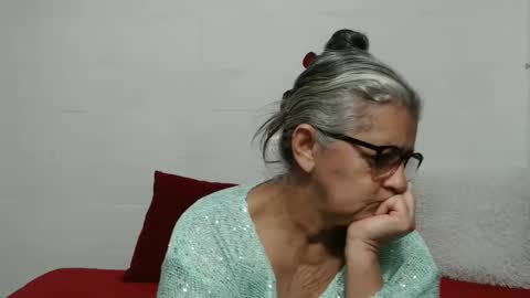 candy online show from October 12, 2:59 am