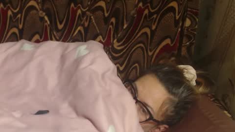 say meow and send tips  online show from November 30, 10:50 pm