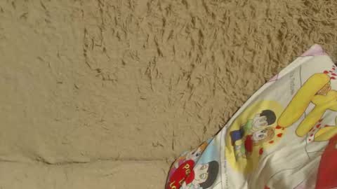 say meow and send tips  online show from January 28, 5:46 pm