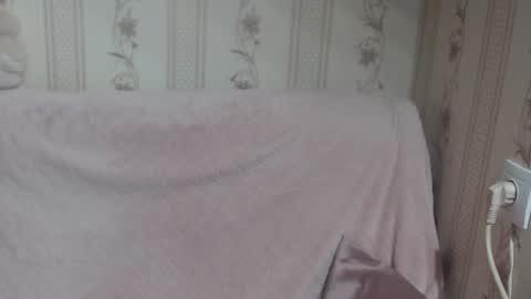 say meow and send tip  online show from February 3, 5:05 am