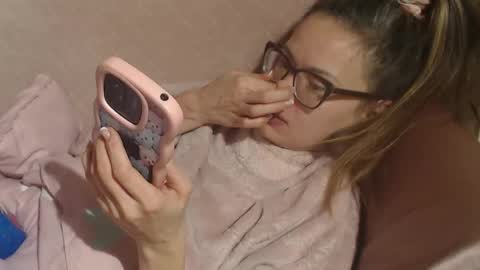 say meow and send tip  online show from January 18, 3:15 am