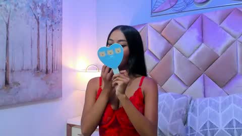 Candy online show from May 12, 7:01 pm