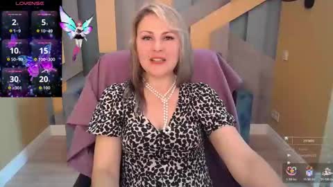 CandyLons online show from November 1, 7:07 am