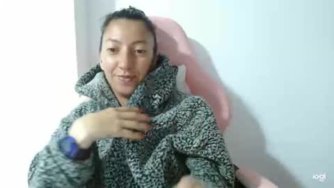 Snapshot of candymilfff chatting on September 29, 4:06 pm candymilfff online show from September 29, 4:06 pm