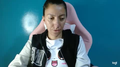 candymilfff online show from January 15, 2:31 am