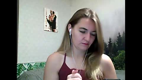 Daisy online show from October 4, 9:34 pm