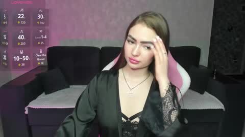 candypulse online show from April 13, 3:49 pm