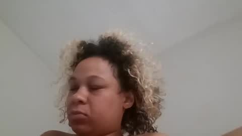 candyredxo2024 online show from September 21, 8:13 pm