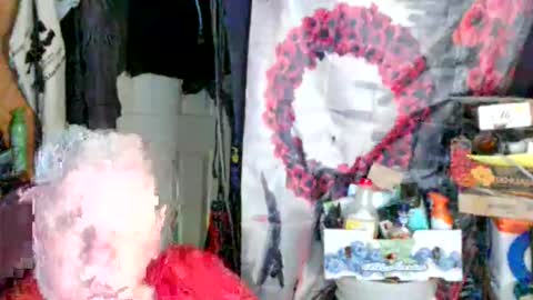 canoelicker69 online show from April 2, 7:32 pm