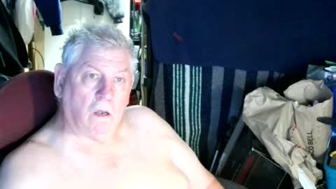 canoelicker69 online show from July 26, 8:39 pm