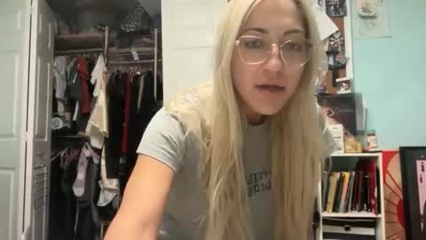 baby online show from March 1, 7:51 pm