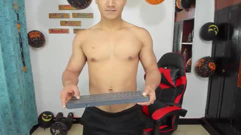 jones online show from October 13, 1:13 pm