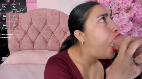 Snapshot of capricornio_16 chatting on September 30, 4:45 am CAPRICORNIO online show from September 30, 4:45 am