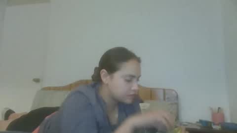 caravibugue online show from December 8, 1:41 am