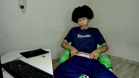 Carlos and Cristian  online show from December 15, 3:02 am