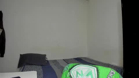 Carlos and Cristian  online show from February 7, 3:31 am