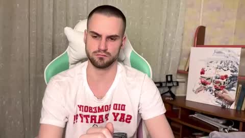 Cari online show from December 5, 8:06 pm