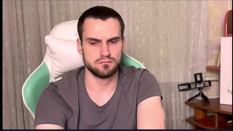 Cari online show from November 20, 8:17 pm