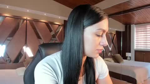 Carina online show from October 2, 12:48 pm