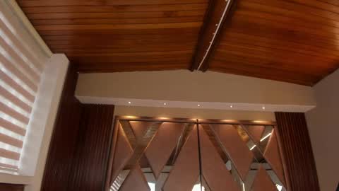 Carina online show from September 20, 2:09 pm