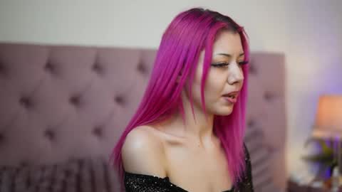  Carina  online show from April 7, 9:50 pm