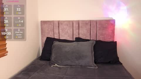 carla online show from November 27, 6:54 am